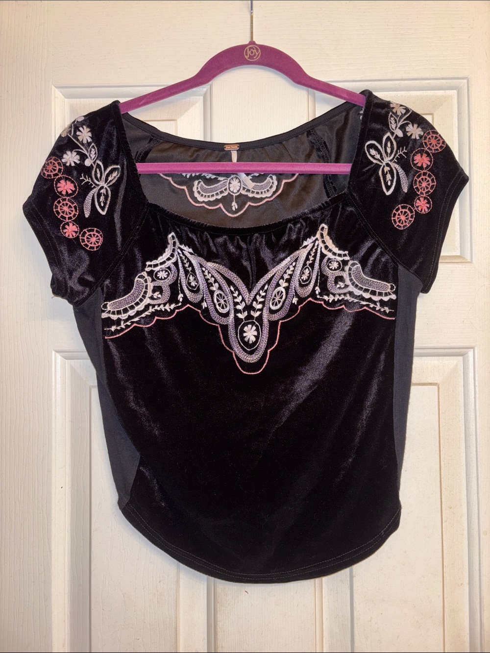 Free People Party Train Black  Velvet Embroidered Scoop Size Small EUC